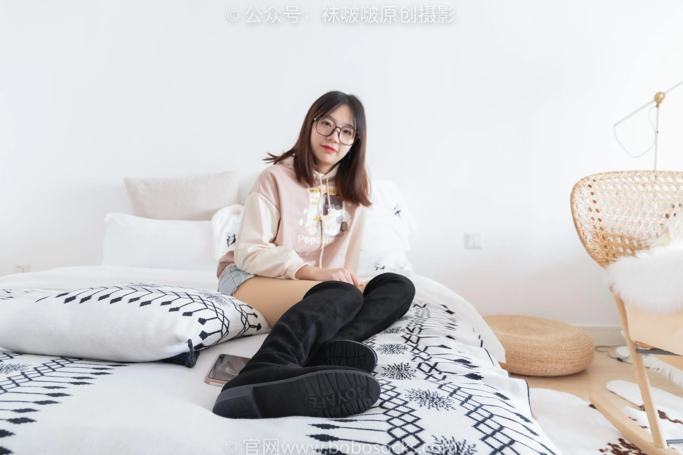 [BoBoSocks袜啵啵]NO.218 小甜豆-长靴、厚肉丝[23] [53P]插图1